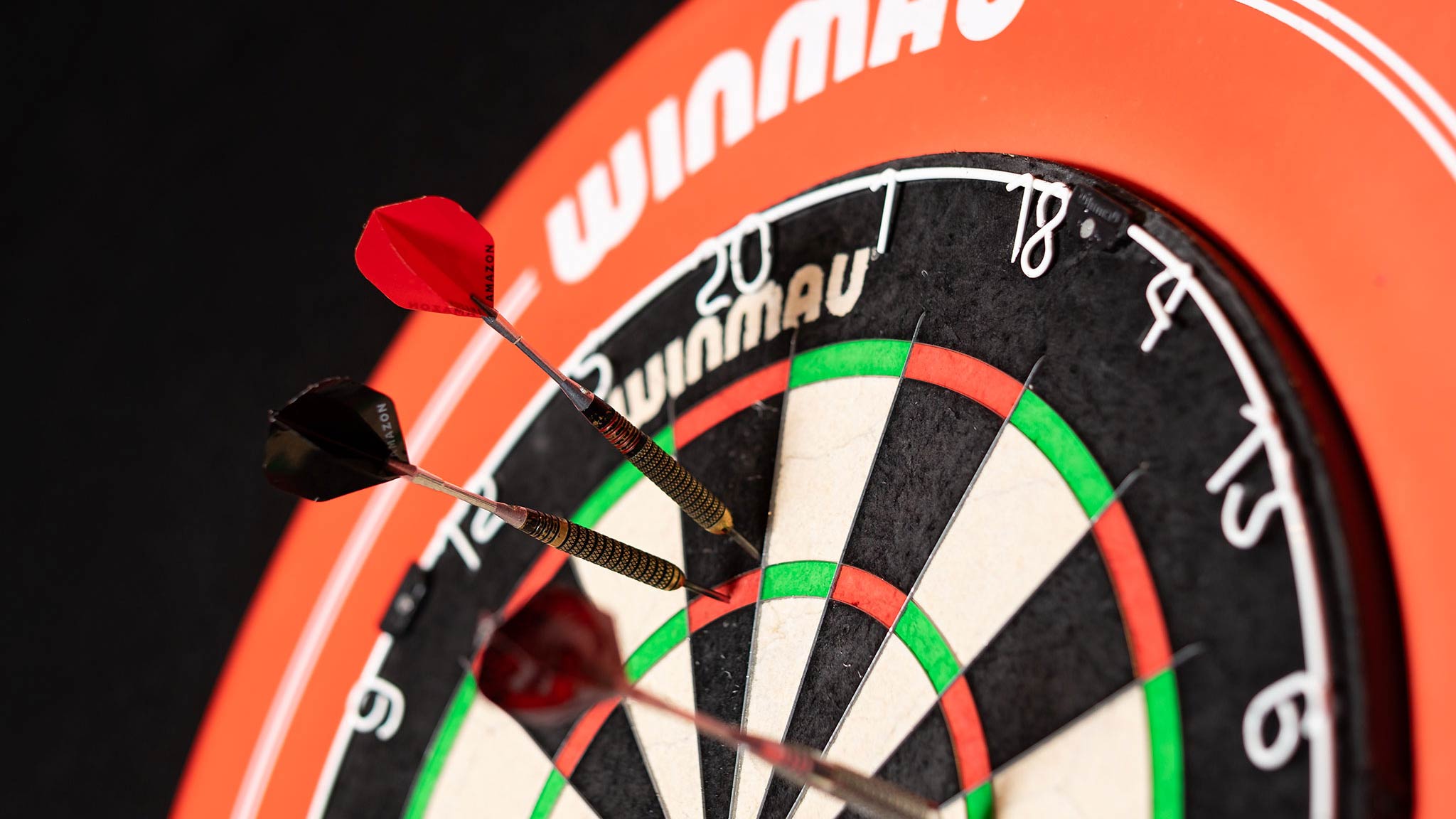 loimaan-keilahalli_darts_2048x1152